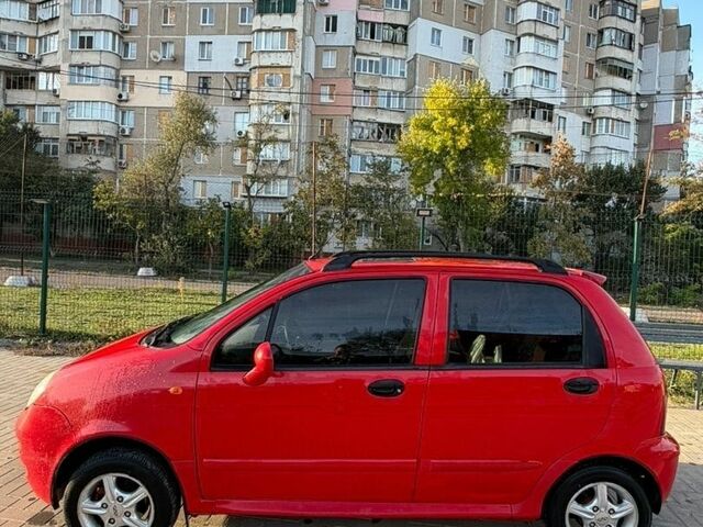 Красный Чери Кью Кью, объемом двигателя 1.1 л и пробегом 158 тыс. км за 1900 $, фото 1 на Automoto.ua