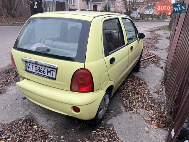 Желтый Чери Кью Кью, объемом двигателя 1.1 л и пробегом 80 тыс. км за 800 $, фото 1 на Automoto.ua
