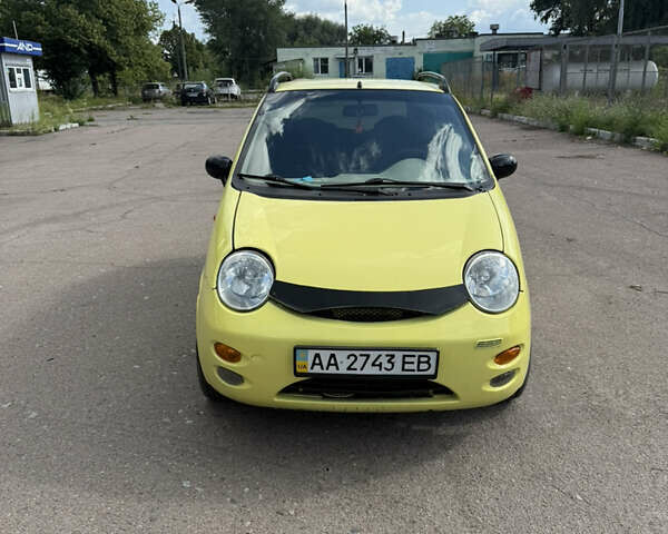 Жовтий Чері Кью Кью, об'ємом двигуна 1.1 л та пробігом 164 тис. км за 1400 $, фото 1 на Automoto.ua