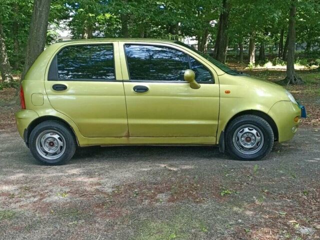 Жовтий Чері Кью Кью, об'ємом двигуна 1.1 л та пробігом 128 тис. км за 2100 $, фото 1 на Automoto.ua