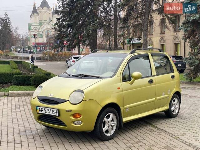 Жовтий Чері Кью Кью, об'ємом двигуна 1.08 л та пробігом 148 тис. км за 1750 $, фото 1 на Automoto.ua
