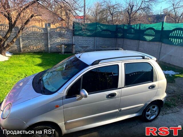 Сірий Чері Кью Кью, об'ємом двигуна 1.1 л та пробігом 102 тис. км за 1300 $, фото 1 на Automoto.ua
