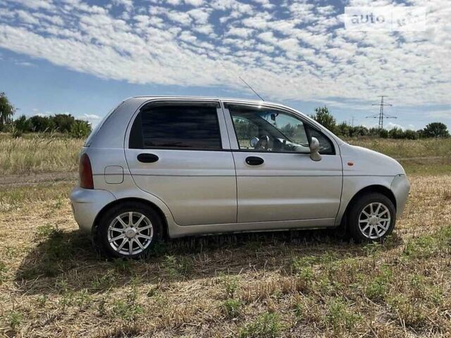 Сірий Чері Кью Кью, об'ємом двигуна 1.1 л та пробігом 165 тис. км за 2100 $, фото 1 на Automoto.ua