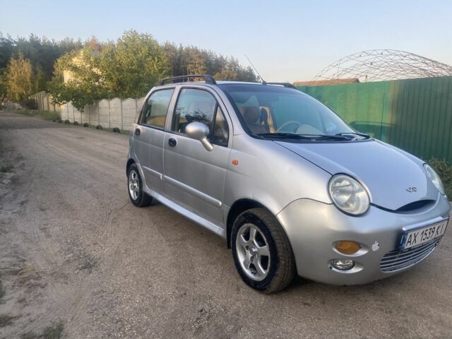 Сірий Чері Кью Кью, об'ємом двигуна 1.1 л та пробігом 200 тис. км за 1800 $, фото 1 на Automoto.ua