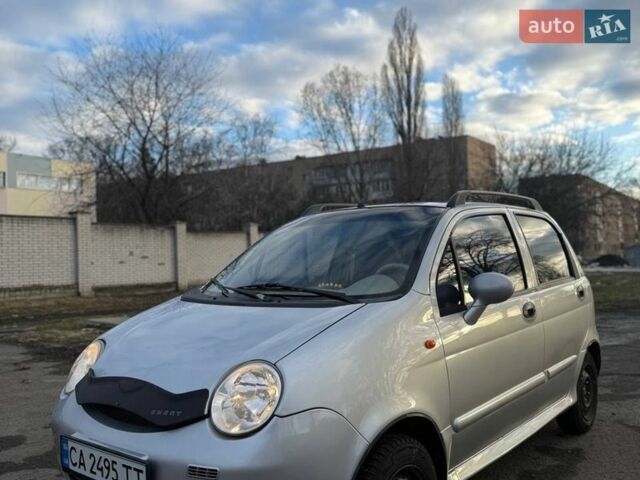 Сірий Чері Кью Кью, об'ємом двигуна 1.1 л та пробігом 73 тис. км за 3700 $, фото 1 на Automoto.ua