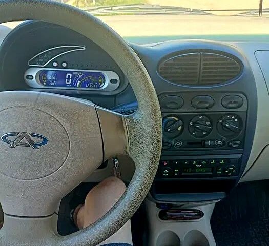Синій Чері Кью Кью, об'ємом двигуна 1.1 л та пробігом 145 тис. км за 1000 $, фото 1 на Automoto.ua