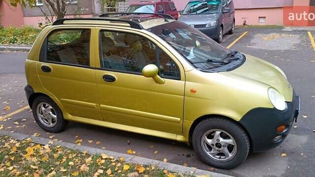 Зеленый Чери Кью Кью, объемом двигателя 1 л и пробегом 163 тыс. км за 2600 $, фото 1 на Automoto.ua