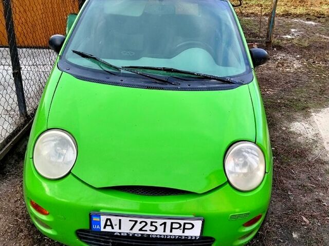 Зеленый Чери Кью Кью, объемом двигателя 1.1 л и пробегом 250 тыс. км за 1000 $, фото 1 на Automoto.ua