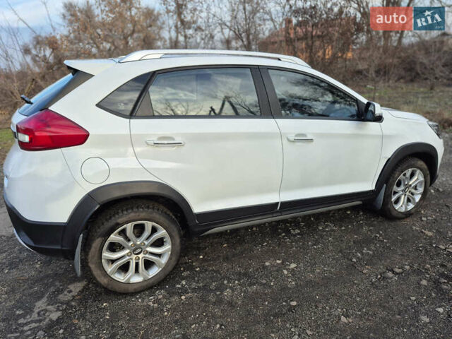 Белый Чери Tiggo 2, объемом двигателя 1.5 л и пробегом 38 тыс. км за 9900 $, фото 1 на Automoto.ua