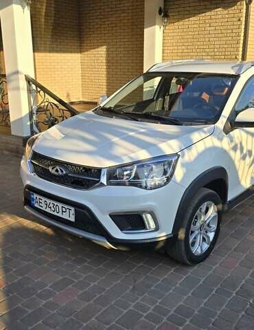 Белый Чери Tiggo 2, объемом двигателя 1.5 л и пробегом 75 тыс. км за 8200 $, фото 1 на Automoto.ua