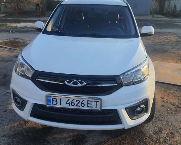 Белый Чери Tiggo 3, объемом двигателя 1.6 л и пробегом 51 тыс. км за 8200 $, фото 1 на Automoto.ua