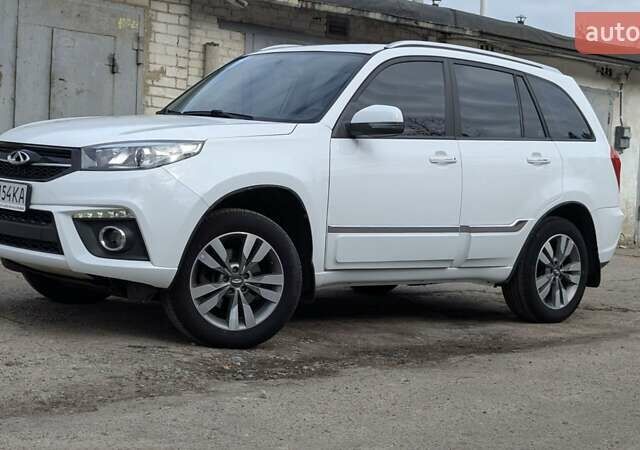 Белый Чери Tiggo 3, объемом двигателя 1.6 л и пробегом 44 тыс. км за 8500 $, фото 1 на Automoto.ua
