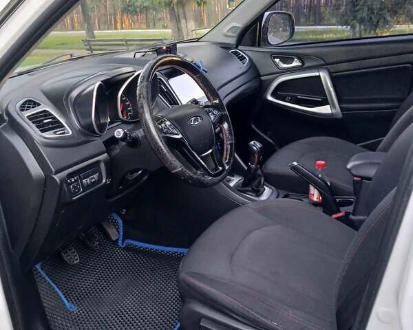 Білий Чері Tiggo 5, об'ємом двигуна 1.97 л та пробігом 137 тис. км за 8500 $, фото 1 на Automoto.ua