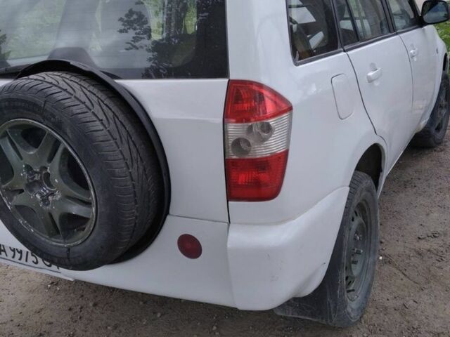 Білий Чері Тігго, об'ємом двигуна 2.4 л та пробігом 300 тис. км за 3300 $, фото 1 на Automoto.ua