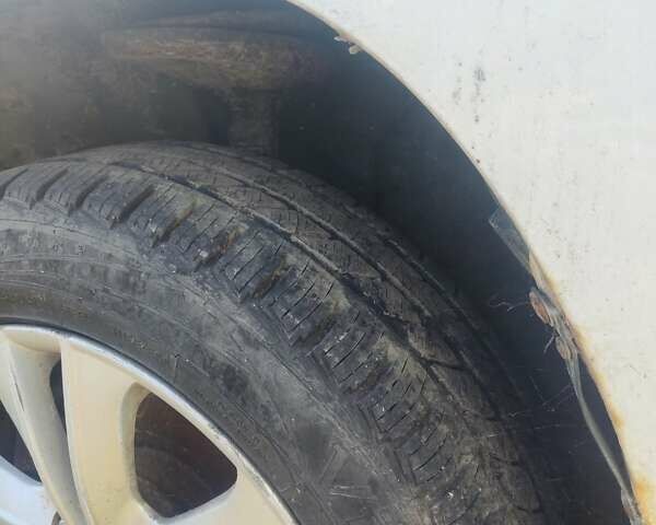 Белый Чери Тигго, объемом двигателя 1.85 л и пробегом 140 тыс. км за 3850 $, фото 1 на Automoto.ua