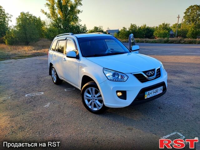 Білий Чері Тігго, об'ємом двигуна 2.4 л та пробігом 153 тис. км за 6300 $, фото 1 на Automoto.ua