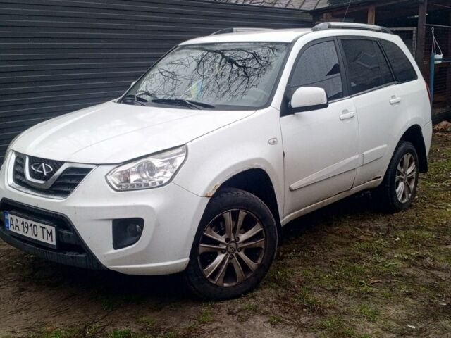 Белый Чери Тигго, объемом двигателя 1.8 л и пробегом 202 тыс. км за 3500 $, фото 1 на Automoto.ua