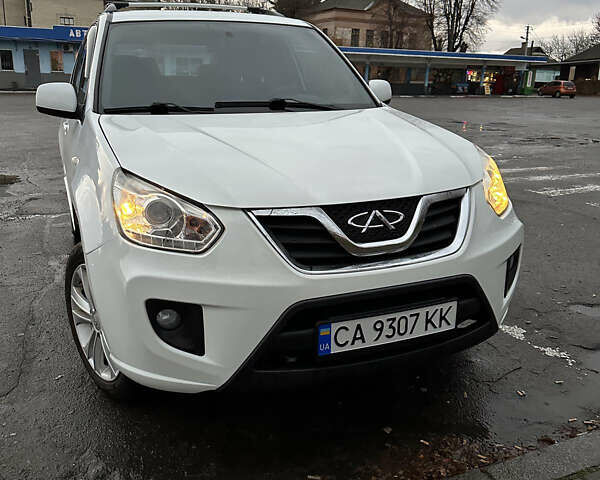 Білий Чері Тігго, об'ємом двигуна 1.85 л та пробігом 83 тис. км за 5500 $, фото 1 на Automoto.ua