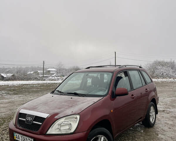 Красный Чери Тигго, объемом двигателя 2 л и пробегом 185 тыс. км за 2999 $, фото 1 на Automoto.ua