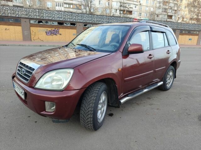 Червоний Чері Тігго, об'ємом двигуна 2 л та пробігом 200 тис. км за 2500 $, фото 1 на Automoto.ua