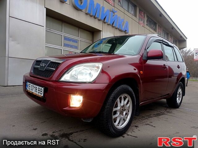 Красный Чери Тигго, объемом двигателя 2.4 л и пробегом 154 тыс. км за 4800 $, фото 1 на Automoto.ua