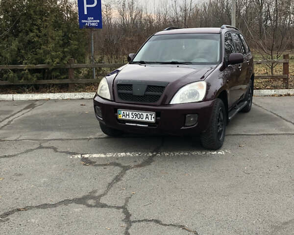 Красный Чери Тигго, объемом двигателя 2.4 л и пробегом 122 тыс. км за 3000 $, фото 1 на Automoto.ua