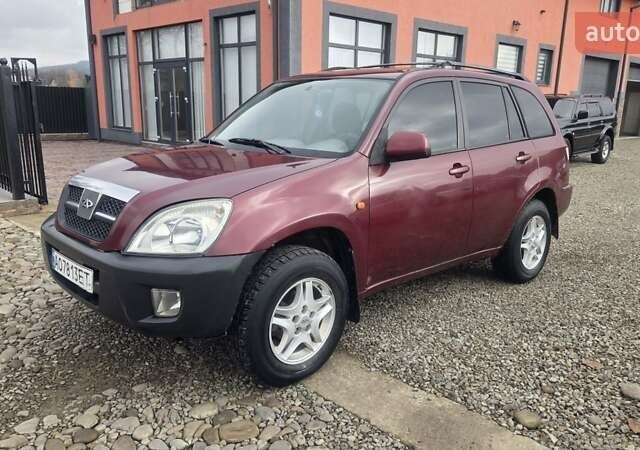 Червоний Чері Тігго, об'ємом двигуна 2.35 л та пробігом 170 тис. км за 3200 $, фото 1 на Automoto.ua