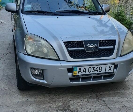 Сірий Чері Тігго, об'ємом двигуна 2.4 л та пробігом 87 тис. км за 3300 $, фото 1 на Automoto.ua
