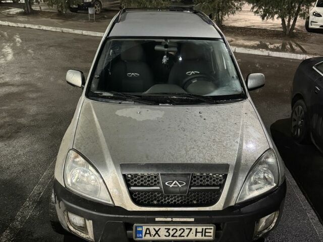 Серый Чери Тигго, объемом двигателя 2 л и пробегом 239 тыс. км за 2722 $, фото 1 на Automoto.ua