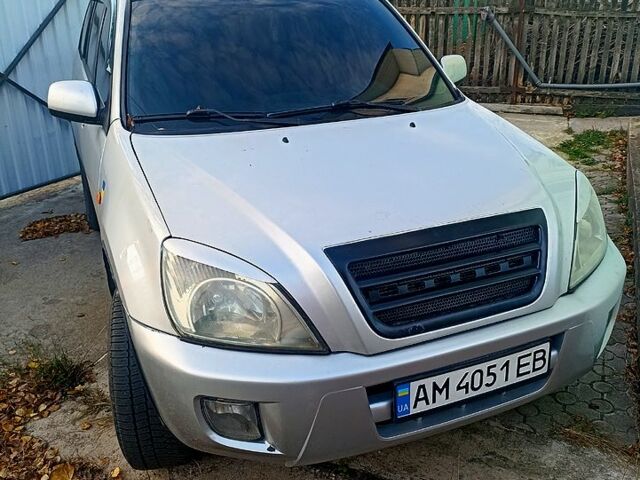 Сірий Чері Тігго, об'ємом двигуна 2.4 л та пробігом 0 тис. км за 3000 $, фото 1 на Automoto.ua