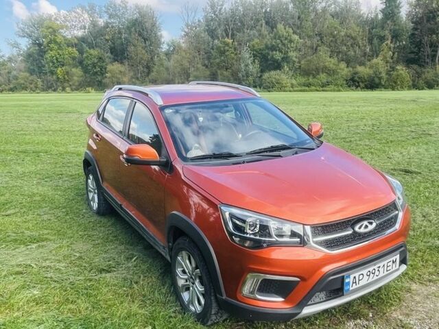 Оранжевый Чери Тигго, объемом двигателя 1.5 л и пробегом 38 тыс. км за 10000 $, фото 1 на Automoto.ua