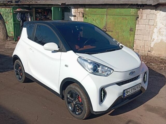 Белый Чери eQ1, объемом двигателя 0 л и пробегом 97 тыс. км за 7500 $, фото 1 на Automoto.ua