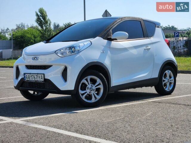 Белый Чери eQ1, объемом двигателя 0 л и пробегом 122 тыс. км за 6900 $, фото 1 на Automoto.ua