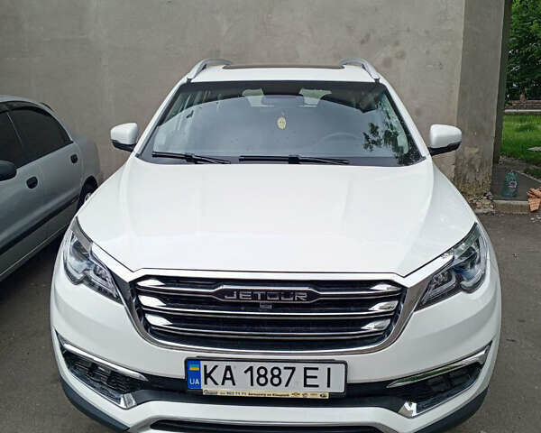Белый Чери Jetour X70, объемом двигателя 1.5 л и пробегом 7 тыс. км за 14447 $, фото 1 на Automoto.ua