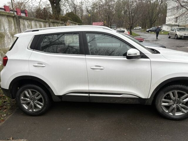 Белый Чери Tiggo 4, объемом двигателя 1.5 л и пробегом 32 тыс. км за 11000 $, фото 1 на Automoto.ua