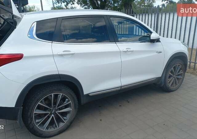 Білий Чері Tiggo 7 Pro, об'ємом двигуна 1.5 л та пробігом 40 тис. км за 14000 $, фото 1 на Automoto.ua