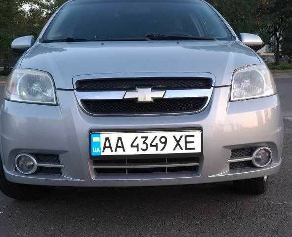 Серый Шевроле Алеро, объемом двигателя 1.5 л и пробегом 218 тыс. км за 3950 $, фото 1 на Automoto.ua