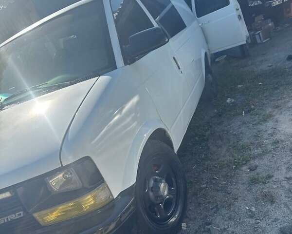 Білий Шевроле Астро, об'ємом двигуна 4.3 л та пробігом 190 тис. км за 10017 $, фото 1 на Automoto.ua