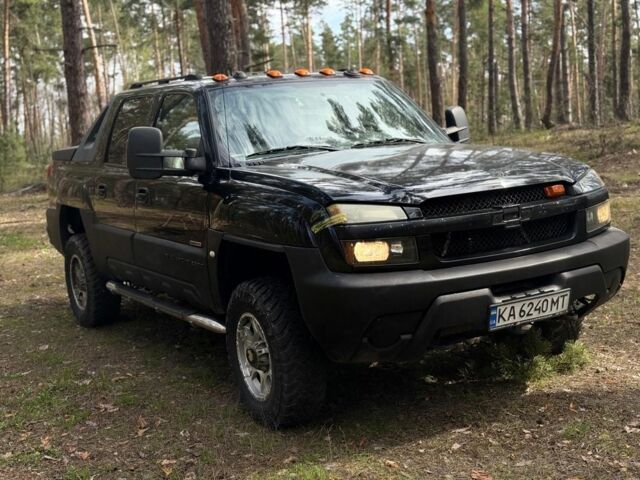 Черный Шевроле Аваланч, объемом двигателя 6.6 л и пробегом 289 тыс. км за 8850 $, фото 1 на Automoto.ua