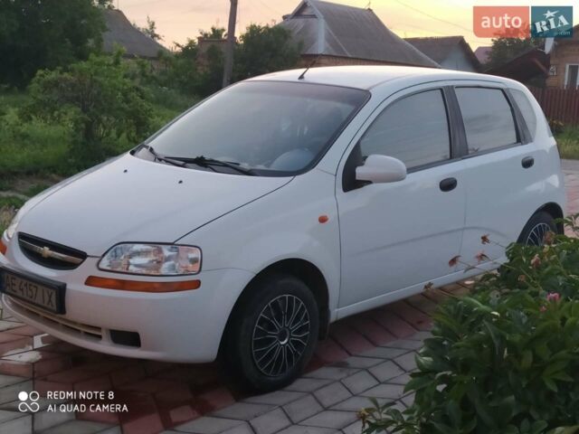 Білий Шевроле Авео, об'ємом двигуна 1.5 л та пробігом 250 тис. км за 3700 $, фото 1 на Automoto.ua