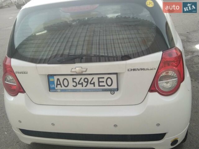 Белый Шевроле Авео, объемом двигателя 1.2 л и пробегом 135 тыс. км за 4100 $, фото 1 на Automoto.ua