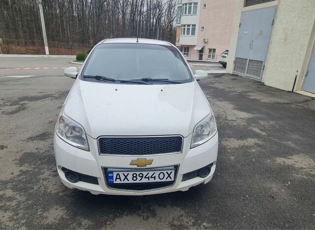 Білий Шевроле Авео, об'ємом двигуна 1.5 л та пробігом 80 тис. км за 4500 $, фото 1 на Automoto.ua