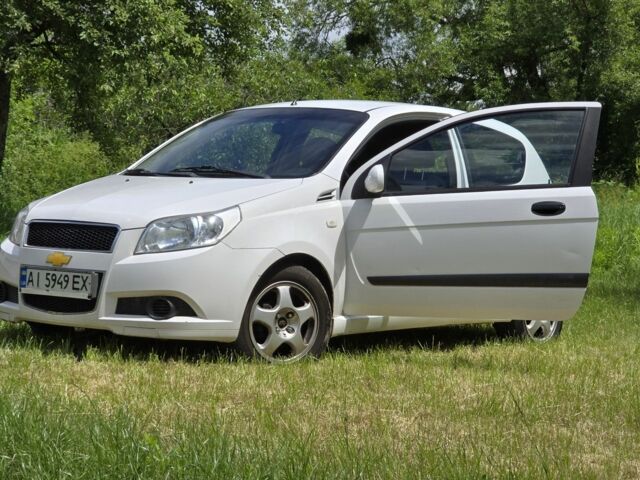 Білий Шевроле Авео, об'ємом двигуна 1.5 л та пробігом 170 тис. км за 3349 $, фото 1 на Automoto.ua