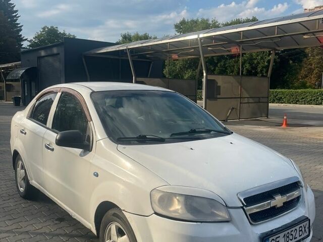 Білий Шевроле Авео, об'ємом двигуна 1.5 л та пробігом 315 тис. км за 1100 $, фото 1 на Automoto.ua