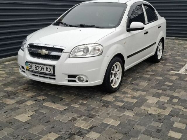Білий Шевроле Авео, об'ємом двигуна 1.5 л та пробігом 228 тис. км за 2900 $, фото 1 на Automoto.ua