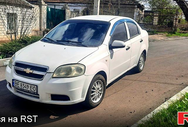 Белый Шевроле Авео, объемом двигателя 1.5 л и пробегом 0 тыс. км за 3600 $, фото 1 на Automoto.ua