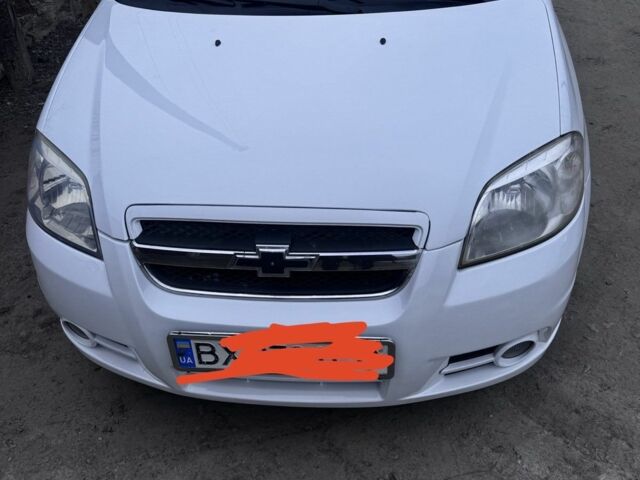 Белый Шевроле Авео, объемом двигателя 0 л и пробегом 254 тыс. км за 3700 $, фото 1 на Automoto.ua