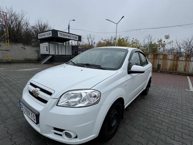 Белый Шевроле Авео, объемом двигателя 1.6 л и пробегом 89 тыс. км за 5300 $, фото 1 на Automoto.ua