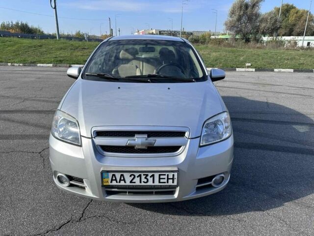 Білий Шевроле Авео, об'ємом двигуна 1.6 л та пробігом 150 тис. км за 2759 $, фото 1 на Automoto.ua