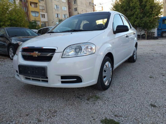 Білий Шевроле Авео, об'ємом двигуна 1.4 л та пробігом 86 тис. км за 2000 $, фото 1 на Automoto.ua